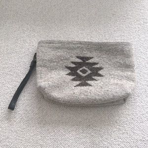 Wool Toiletry Bag / Dap Kit. - like new